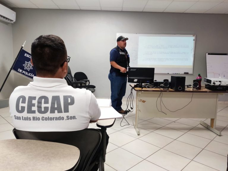 Capacita Protección Civil a cadetes de la Escuela de Policía